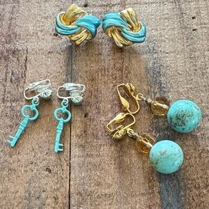 Bundle of 3
pair blue clip on earrings